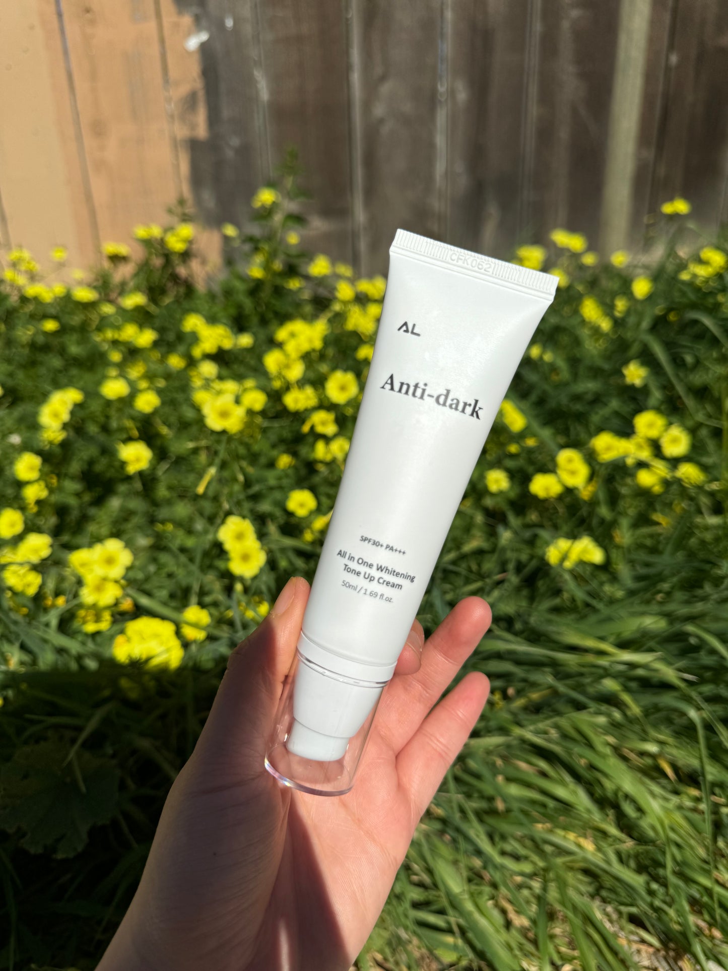 Anti Dark cream spf 30+ kem dưỡng ngày phù hợp mọi da dầu mụn nám sạm thâm - tone đẹp tệp màu da